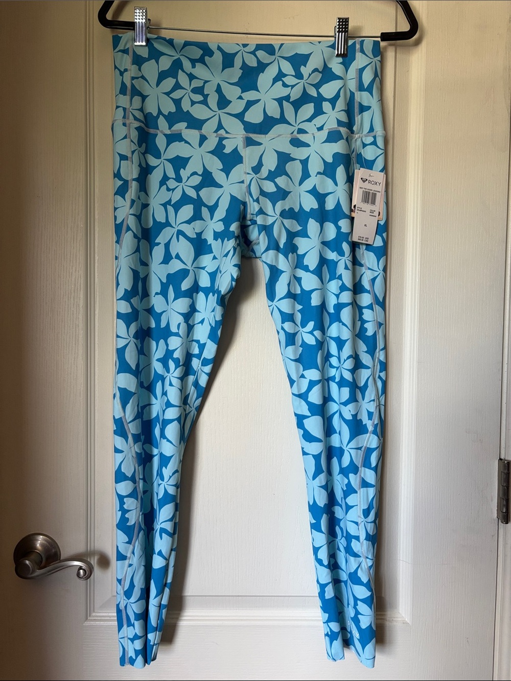 Roxy Blue Floral Active XL Leggings-NWT